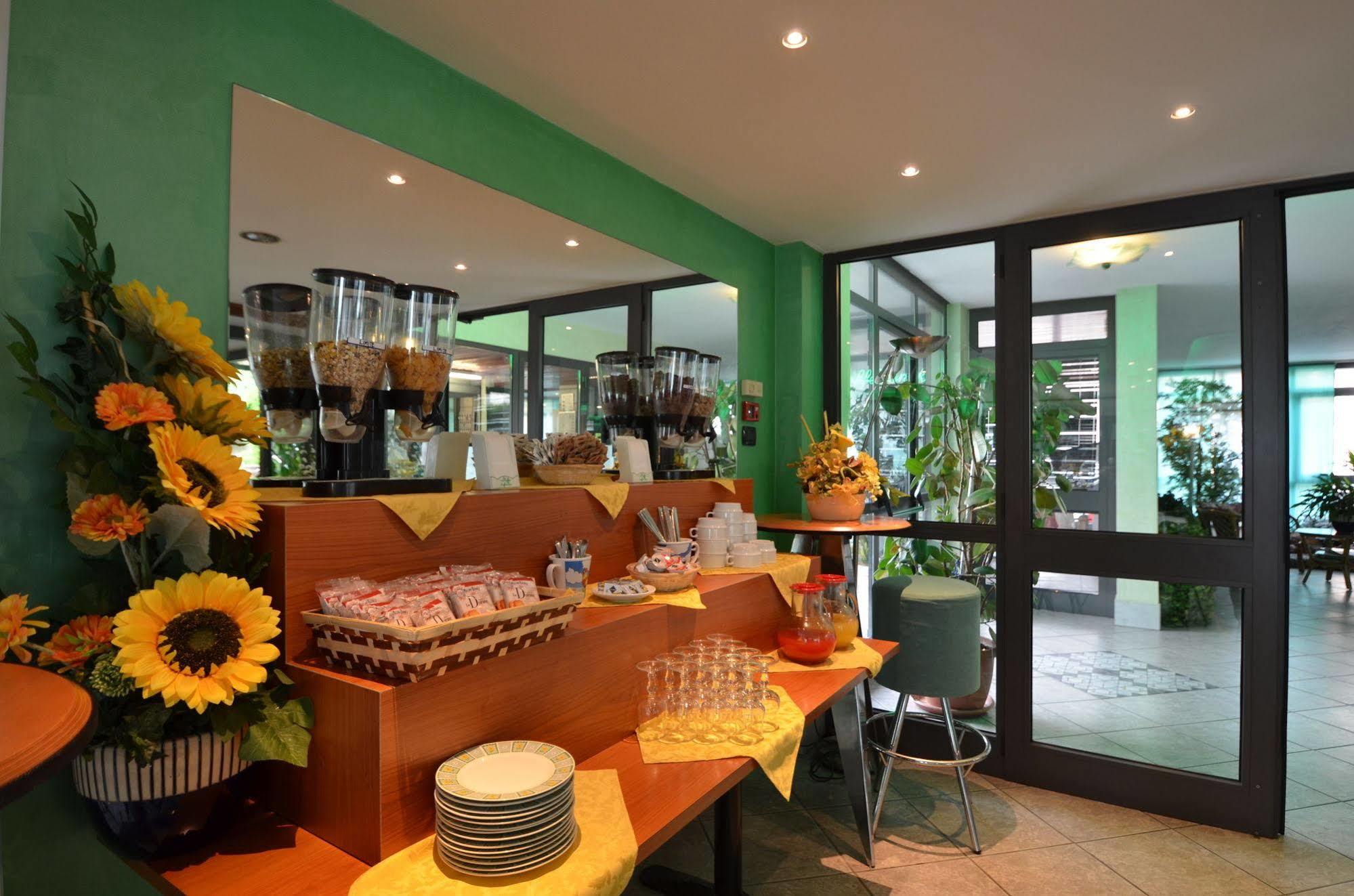 Hotel Residenza Delle Alpi Turin Exterior photo